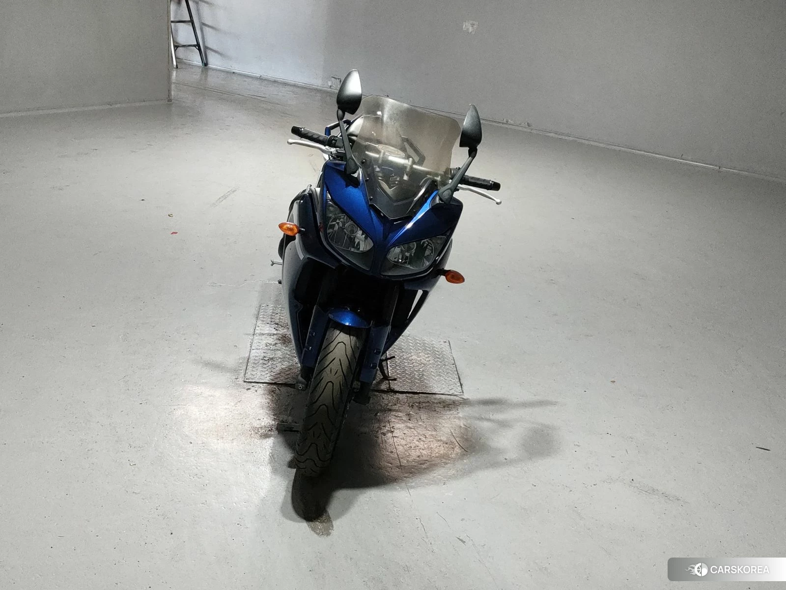Проданный Yamaha FZ1 FEATHER GT 2014 из Японии, фото 3