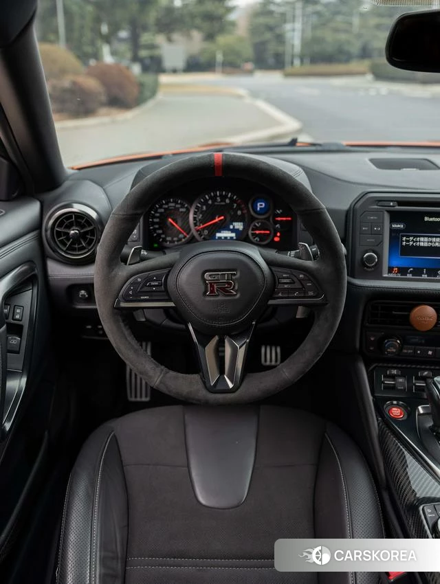 Nissan GT-R id 4239671 из Китая 15