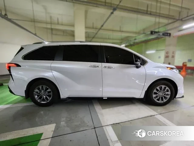 Toyota Sienna 4th Generation id 3705718 из Кореи 13