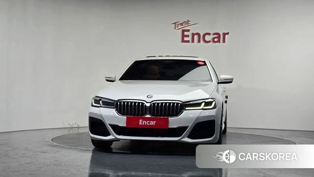 BMW 5 Series (G30) id 4202337 из Кореи 23