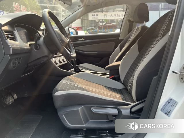 Volkswagen Bora id 4277012 из Китая 23