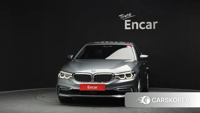 BMW 5 Series (G30) id 3703316 из Кореи 13