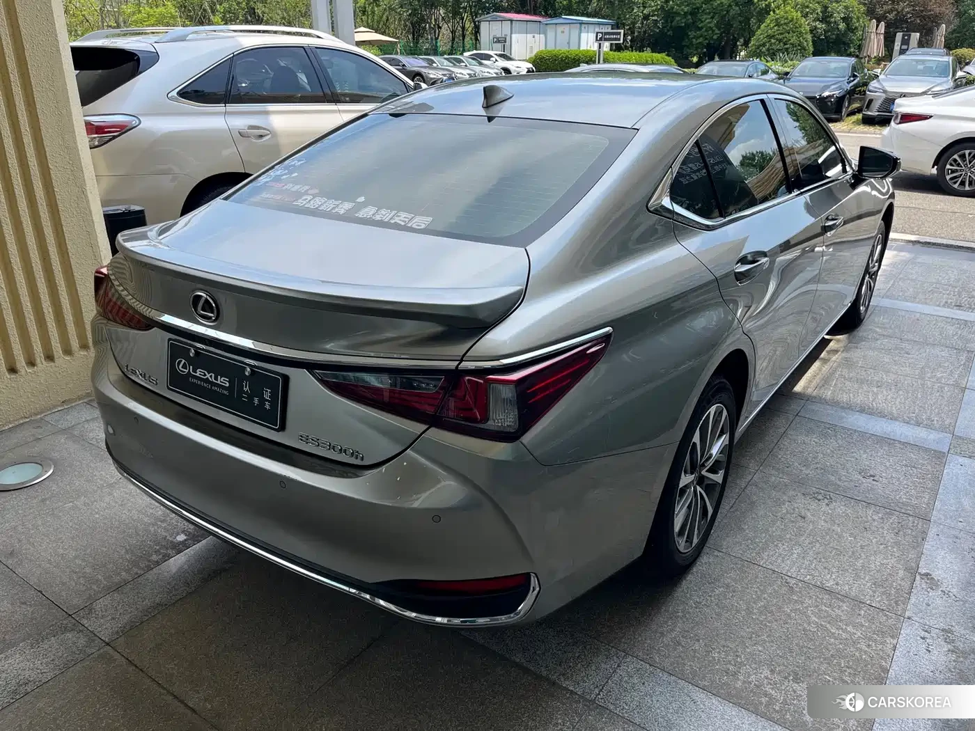 Lexus ES id 4674528 из Китая 11
