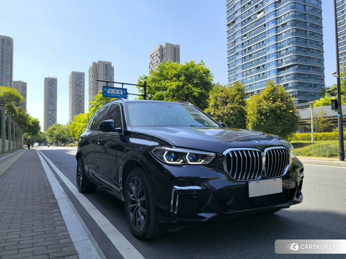 BMW X5 2022 Черный из Китая, фото 3