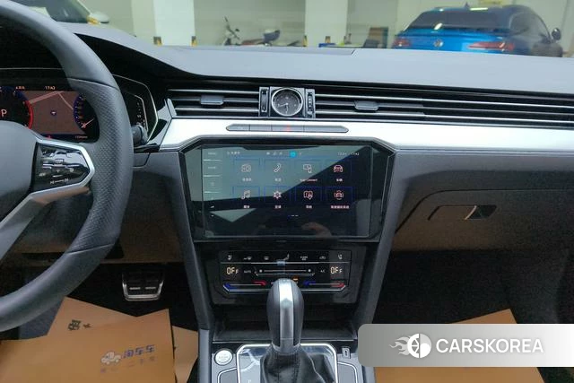 Volkswagen Magotan id 4253215 из Китая 10