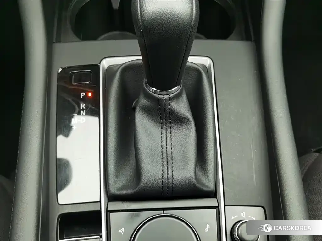 Mazda 3 id 4545756 из Китая 17