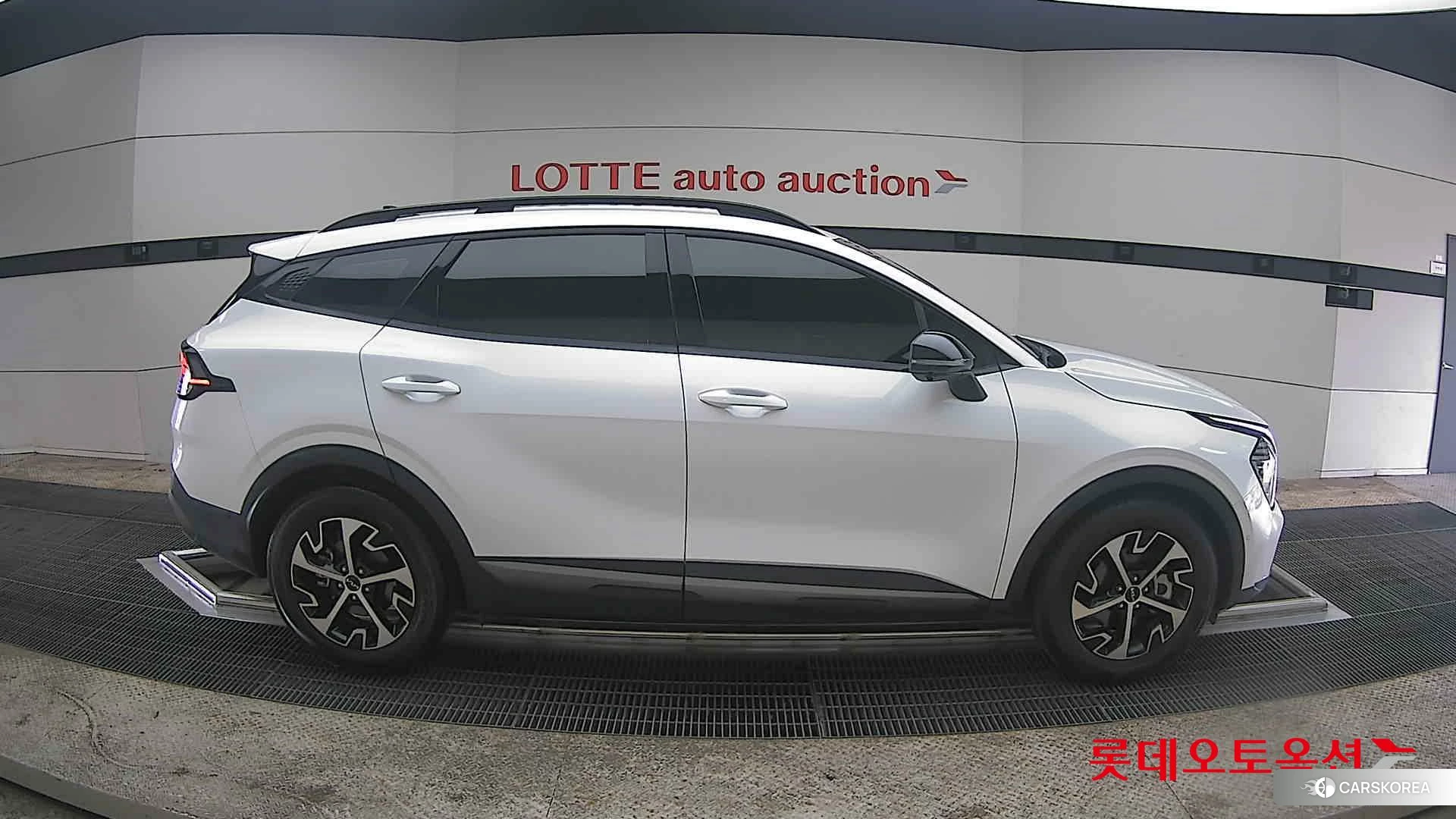 Kia Sportage Hybrid id 3875732 из Кореи 23