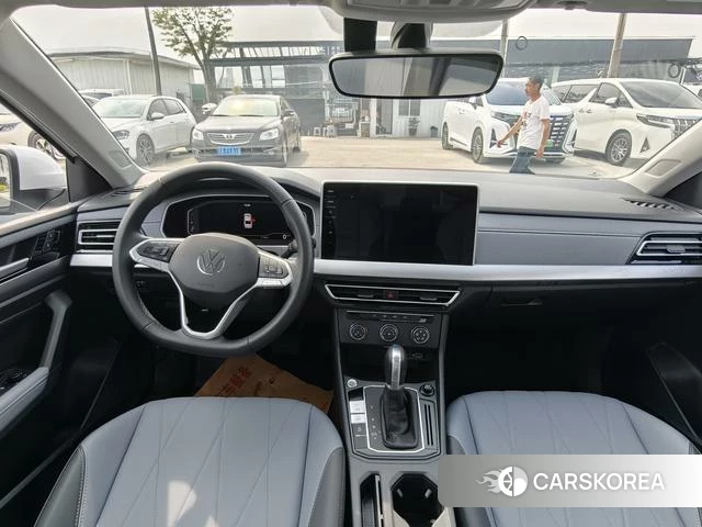 Volkswagen Lavida 2023 Белый из Китая, фото 6