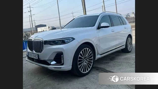 BMW X7 (G07) 2022 Белый из Кореи, фото 3