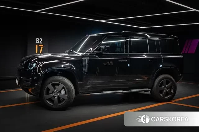 Land Rover Defender (L663) 2025 Черный из Кореи, фото 4