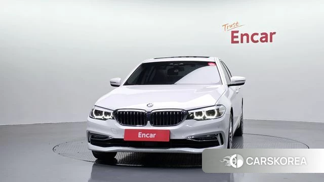 BMW 5 Series (G30) id 4471178 из Кореи 13