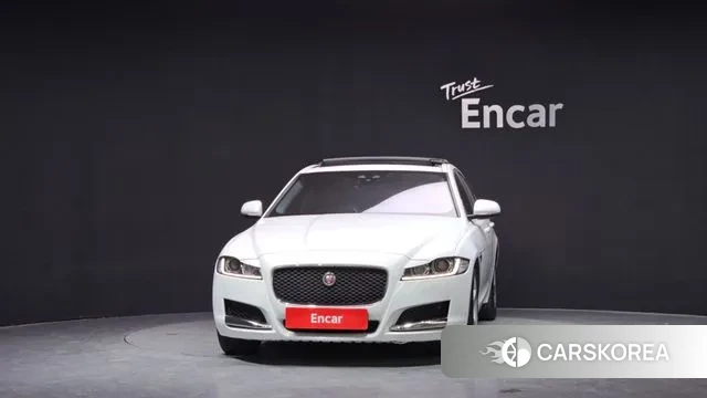 Jaguar XF (X260) id 3667105 из Кореи 13