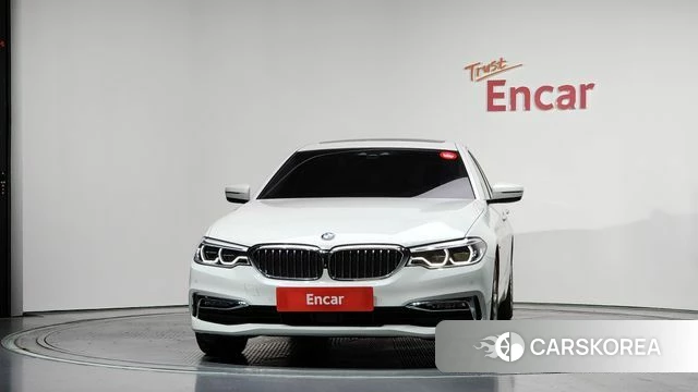 BMW 5 Series (G30) id 4390373 из Кореи 13
