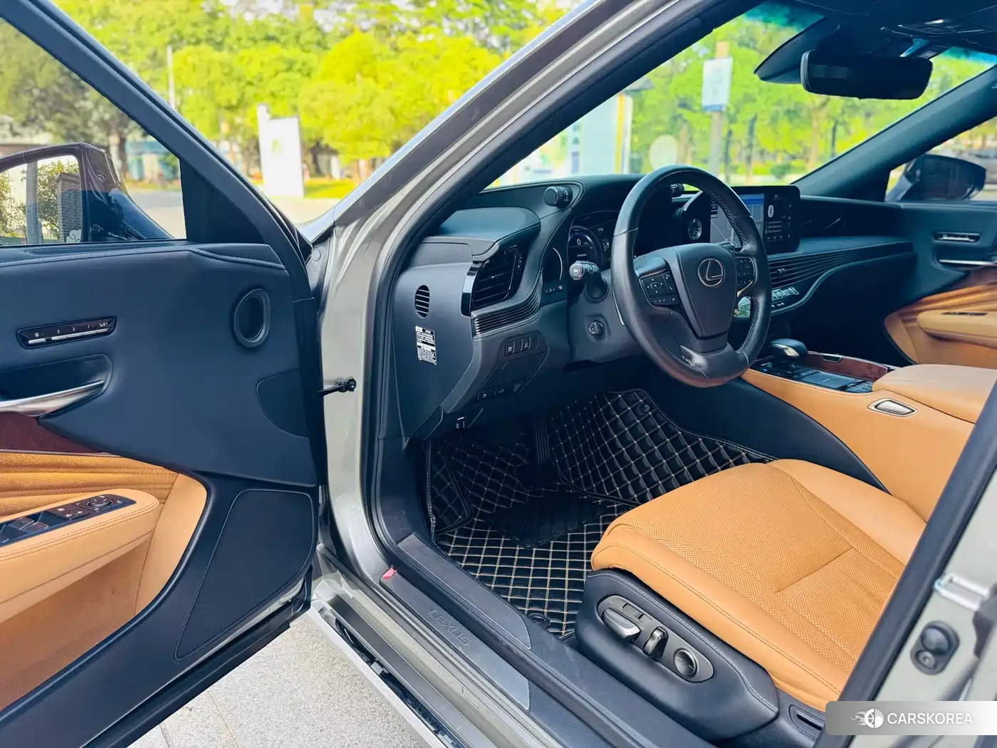 Lexus LS id 4664425 из Китая 23
