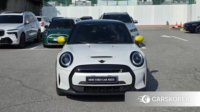 Mini Cooper Electric 2023 Белый из Кореи, фото 3