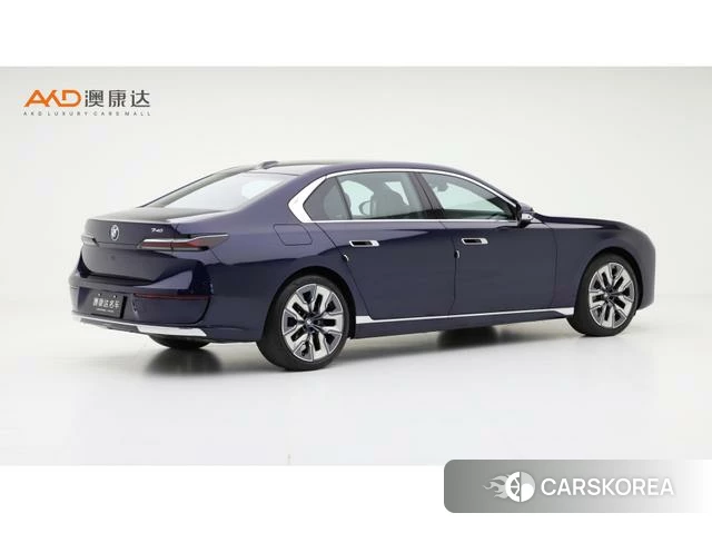 BMW 7 series 2023 Синий из Китая, фото 3