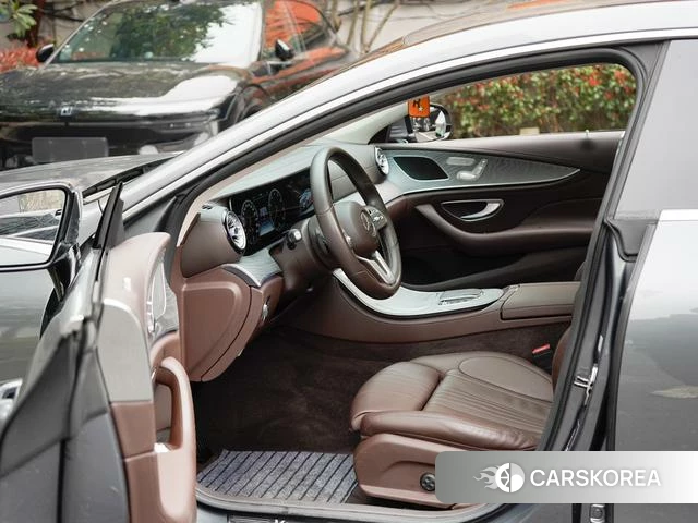 Mercedes-Benz CLS id 4212729 из Китая 14