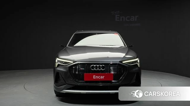 Audi e-Tron id 3897783 из Кореи 13