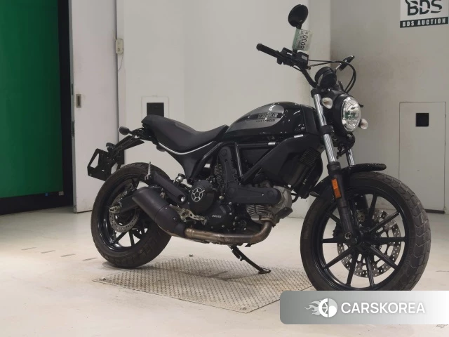 Проданный Ducati SCRAMBLER SIXTY2 2016 из Японии, фото 3