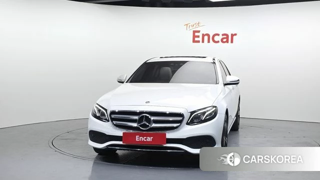 Mercedes-Benz E-Class W213 id 3925037 из Кореи 13