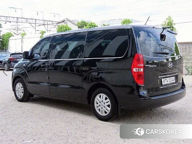 Hyundai The New Grand Starex id 3059833 из Кореи 10