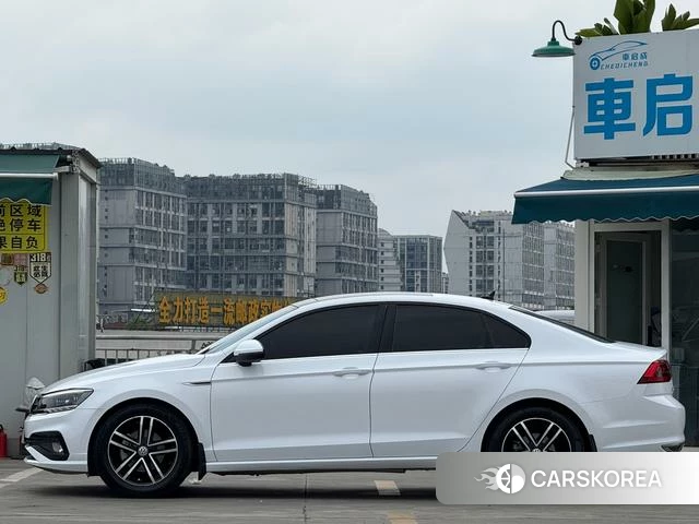 Volkswagen Lingdu 2022 Белый из Китая, фото 5