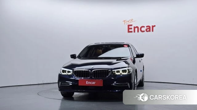 BMW 5 Series (G30) id 4683930 из Кореи 23