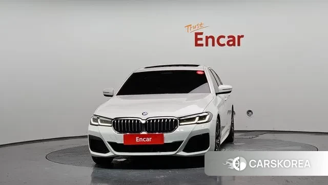 BMW 5 Series (G30) id 3016844 из Кореи 13