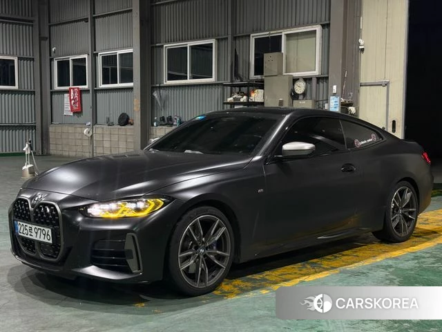 BMW 4 Series (G22) 2023 Белый из Кореи, фото 3