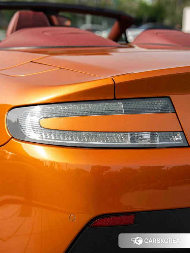 Aston Martin Vantage id 4211053 из Китая 14