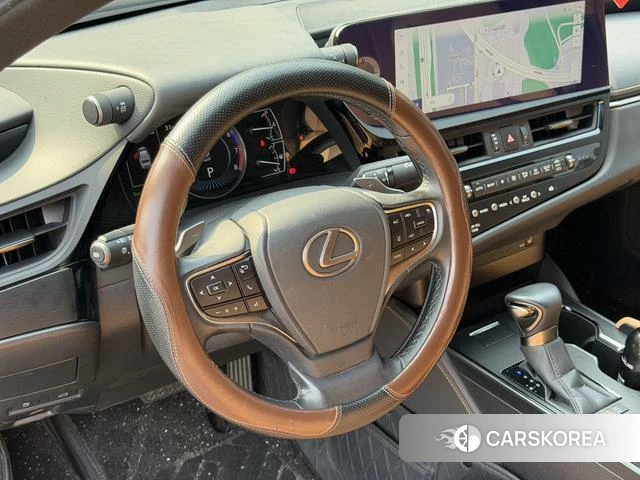Lexus ES id 4333777 из Китая 14