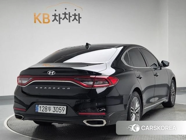 Hyundai Grandeur IG id 3942616 из Кореи 11