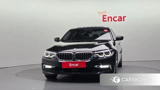 BMW 5 Series (G30) id 3107141 из Кореи 13