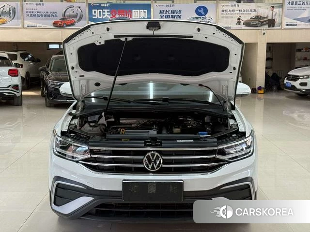 Volkswagen Tiguan L id 4299537 из Китая 16