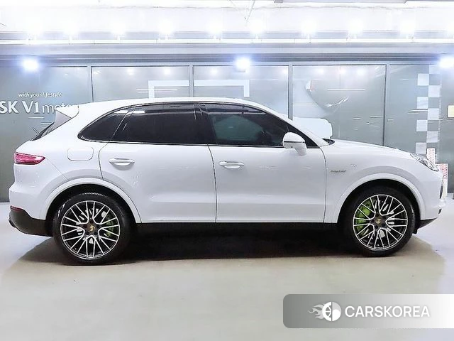 Porsche Cayenne (PO536) id 4331150 из Кореи 13