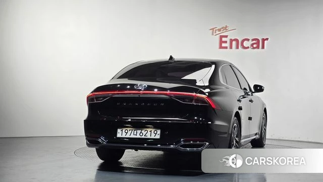 Hyundai The New Grandeur IG id 4397086 из Кореи 23