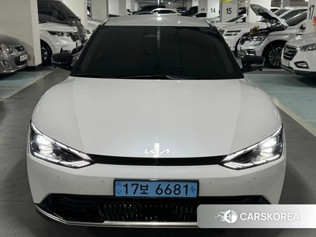 Kia EV6 id 3871778 из Кореи 13