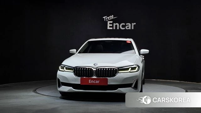 BMW 5 Series (G30) id 4443785 из Кореи 23