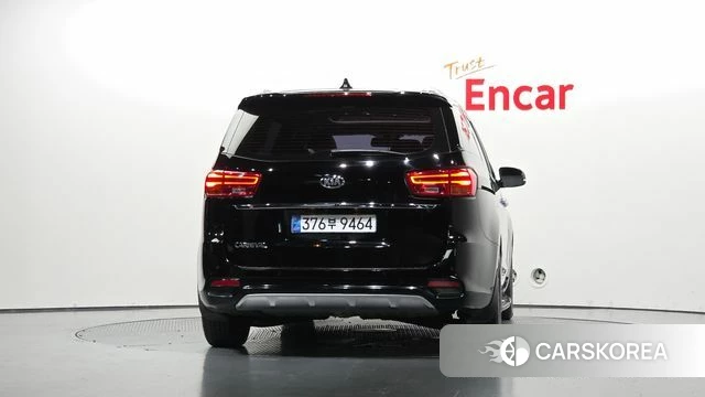 Kia The New Carnival id 4918709 из Кореи 23
