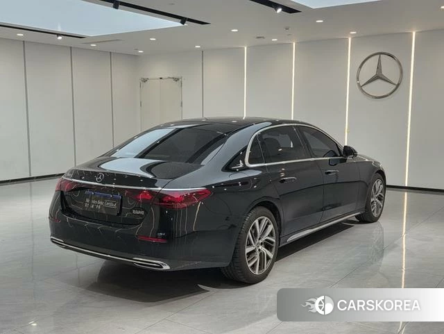 Mercedes-Benz E-class id 4335372 из Китая 8