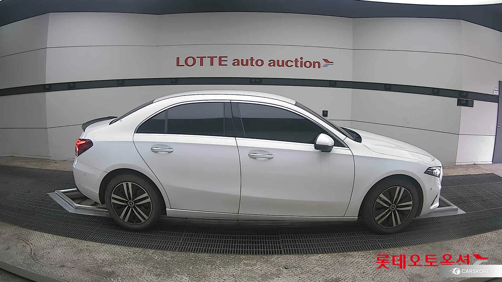 Mercedes-Benz Mercedes-Benz A220 Sedan id 3869473 из Кореи 23