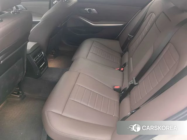 BMW 3 series id 4259514 из Китая 11