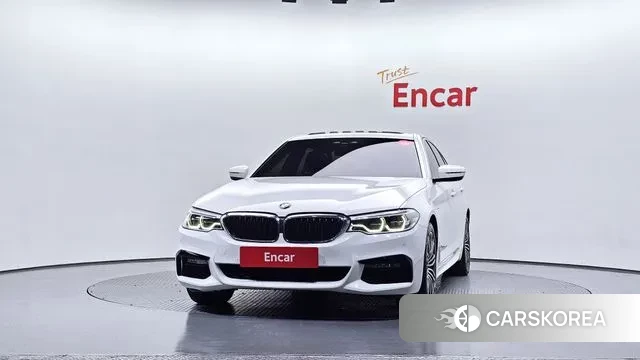 BMW 5 Series (G30) id 3535542 из Кореи 13