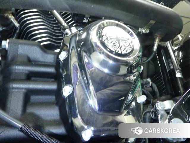 Engine photo