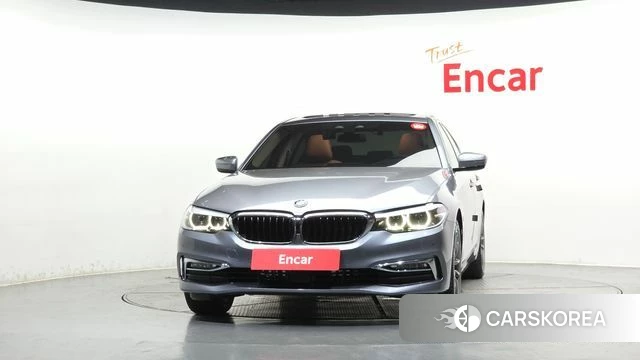 BMW 5 Series (G30) id 4543425 из Кореи 13