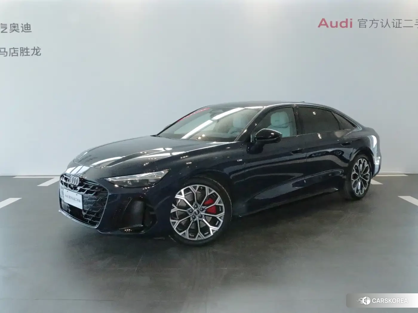 Audi A6L 2026 Синий из Китая, фото 3