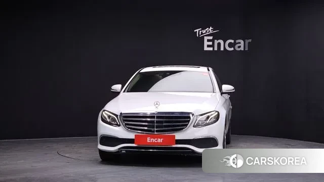 Mercedes-Benz E-Class W213 id 3607875 из Кореи 13