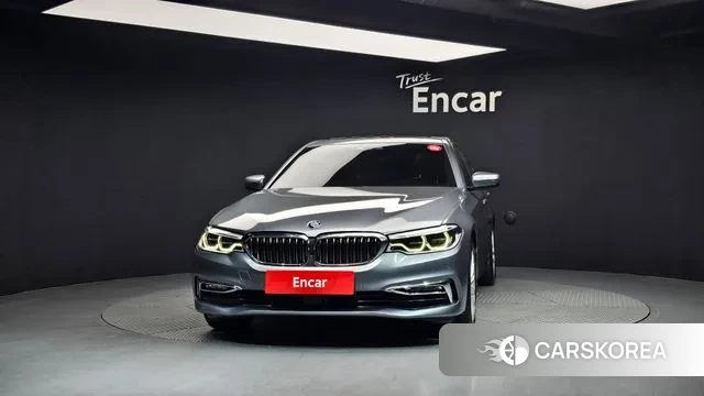 BMW 5 Series (G30) id 3515309 из Кореи 13