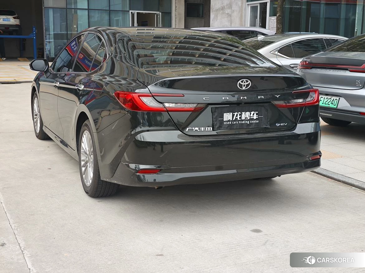 Toyota Camry 2025 Черный из Китая, фото 3