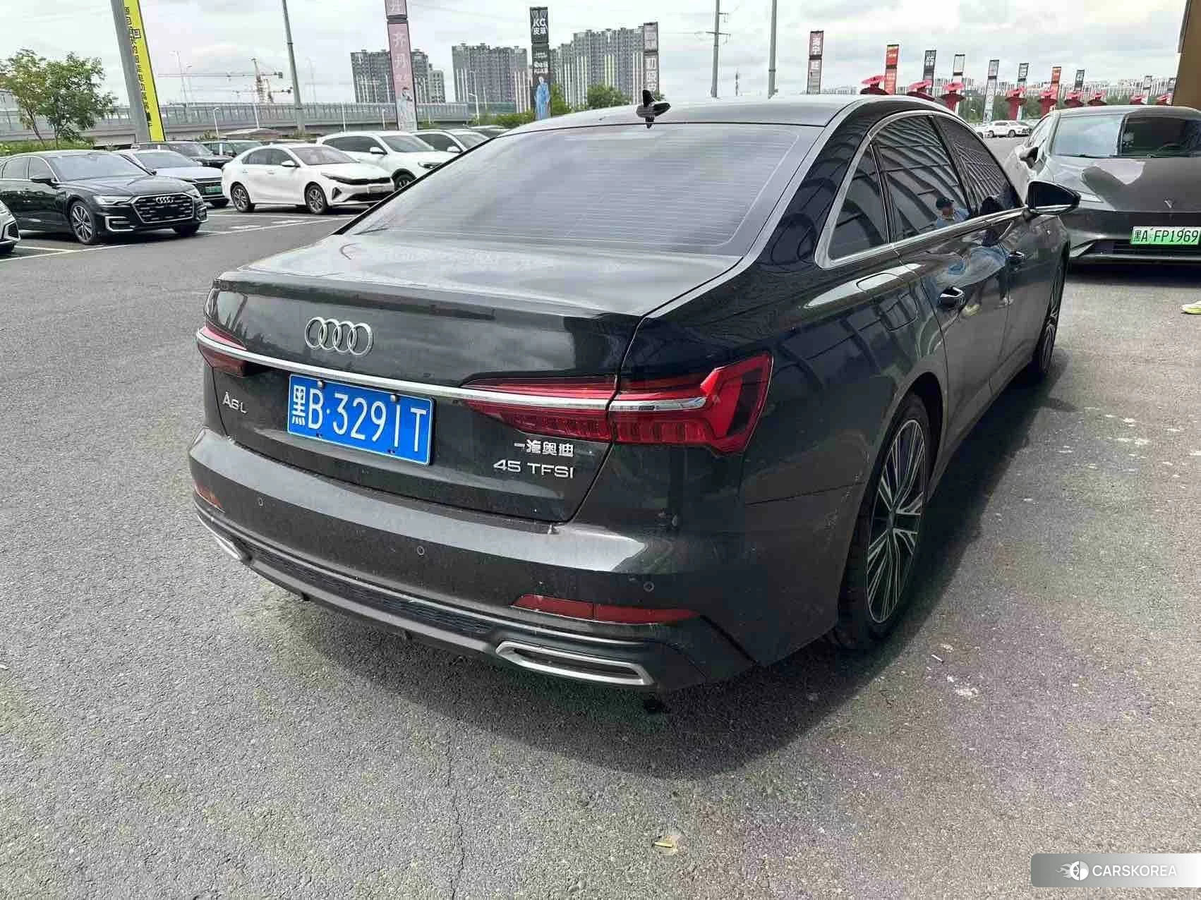 Audi A6L 2020 Черный из Китая, фото 4